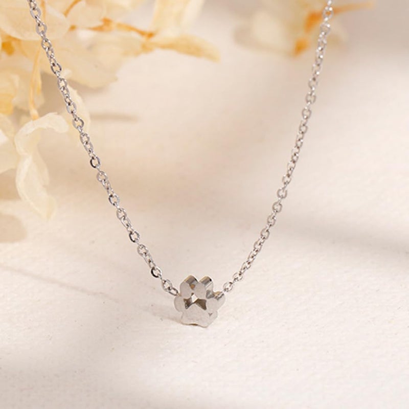 OIDIMS Dog Cat Paw Necklace Lovely Animal Choker Dainty Paw Print Pendant Necklace Chic Little Dog Kitten Pet Adjustable Charm Necklace Birthday Valentine's Day Gifts Minimalist Jewelry for Women Mom - Image 3
